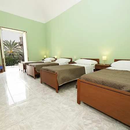 Alcalà Albergue *